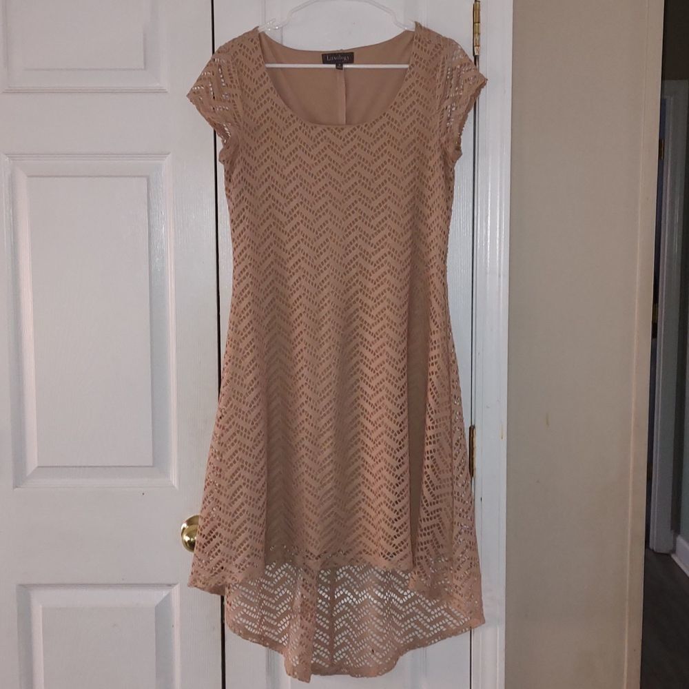 Luxology tan hi low dress Sz M EUC worn once